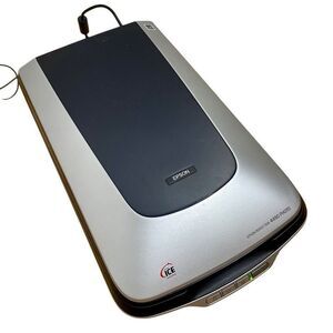 Epson Perfection 4490 Flatbed‎ Scanner Works With Power Adapter Film Document